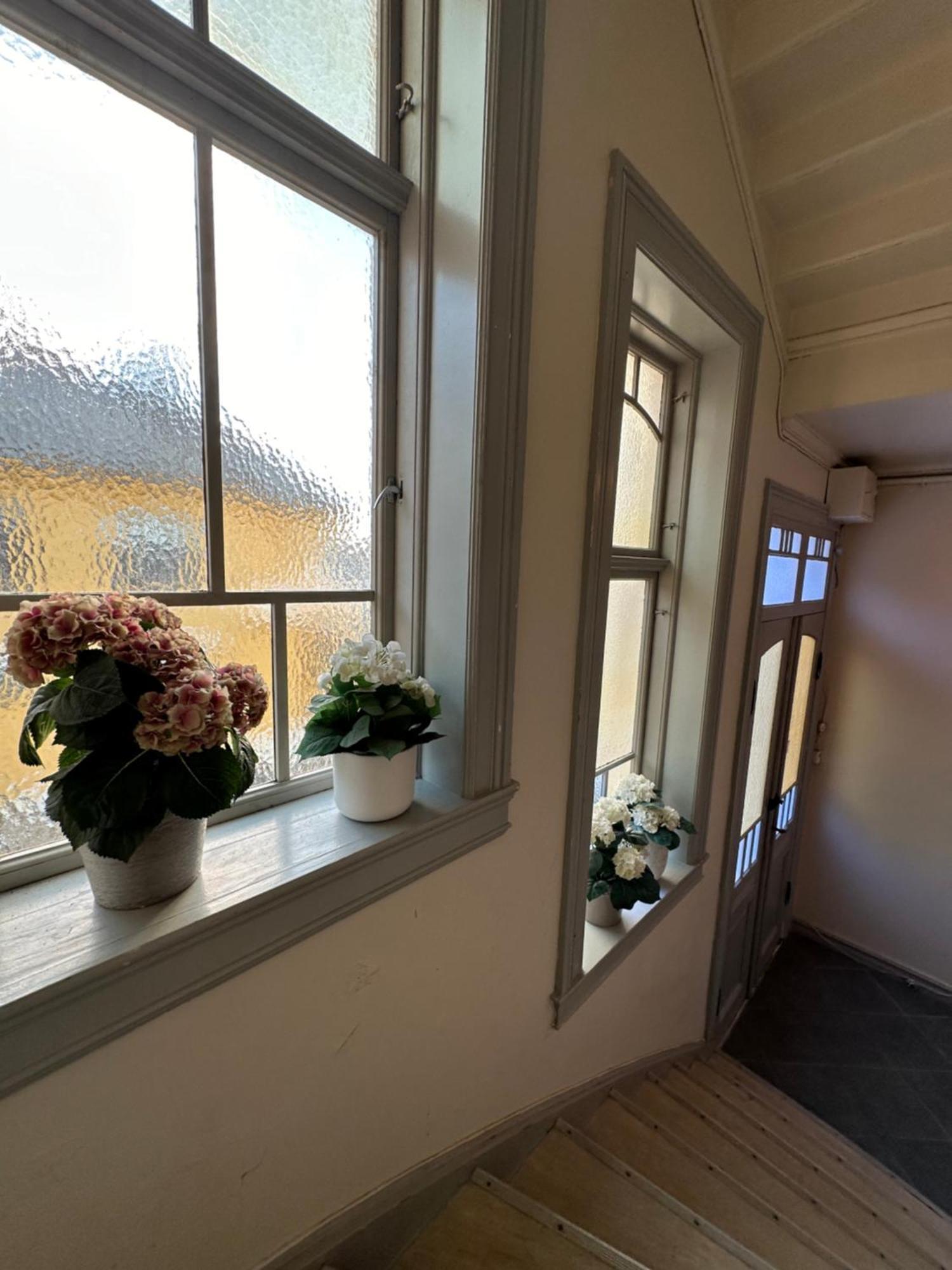 Stylish Big Jugend Art Nouveau Apartment With Balcony Heart Of Ålesund Extérieur photo